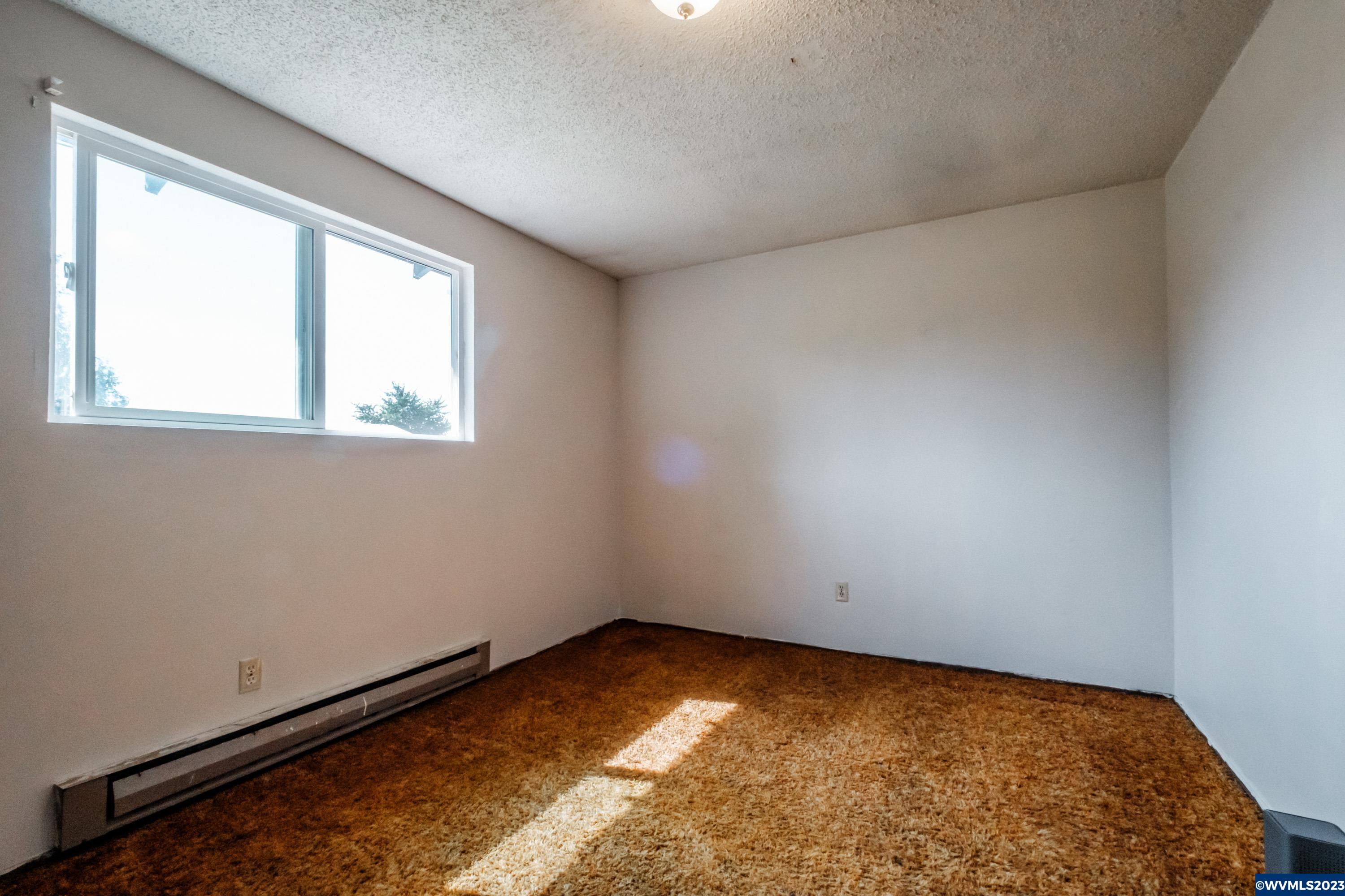 36372 Leslie Road Crabtree, OR 97374 - Photo 15 of 40 Gallery Image 15