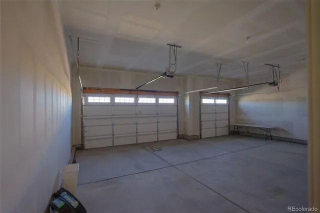 a view of a garage room