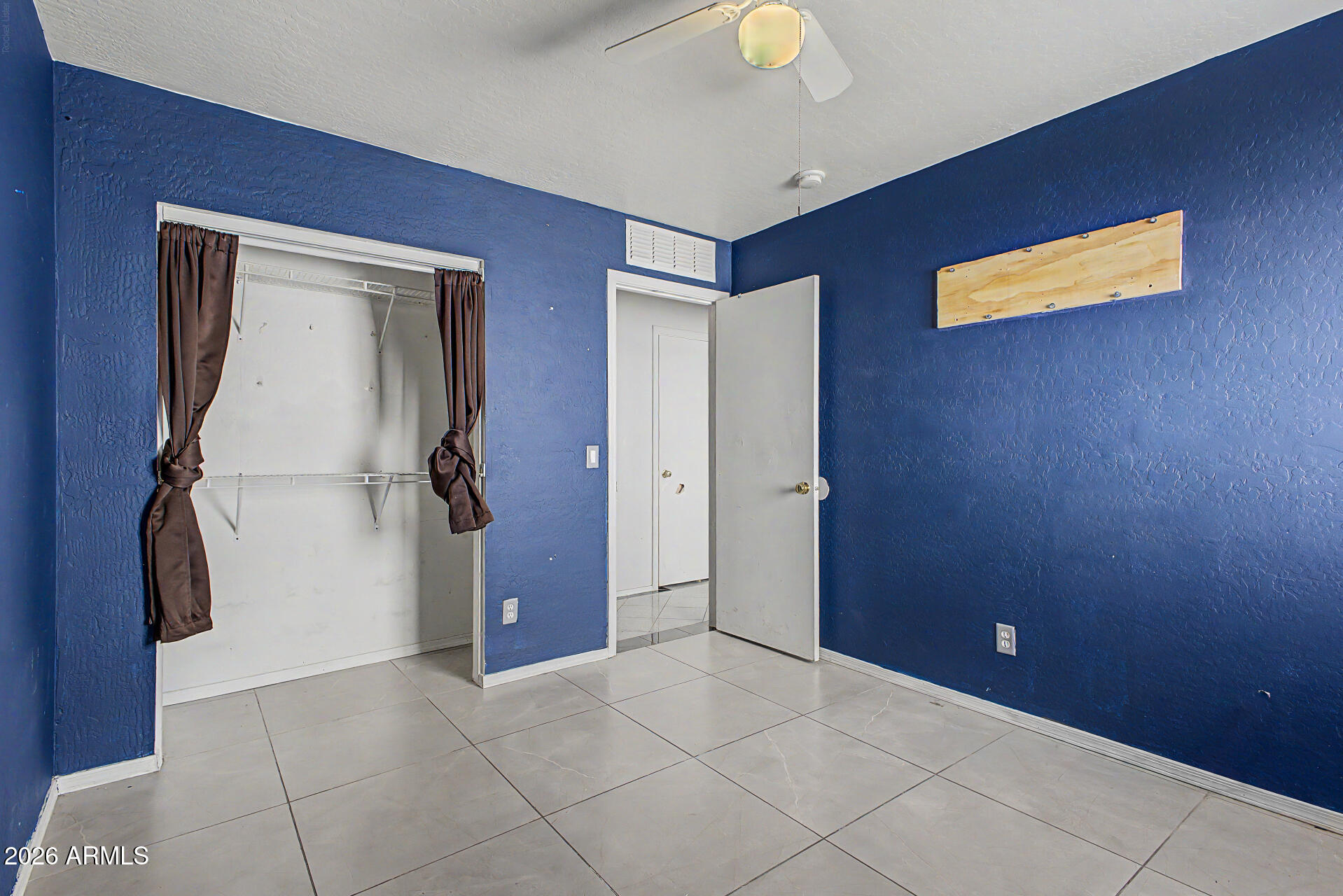 3222 West Apollo Road Phoenix, AZ 85041 - Photo 22 of 29 23 - Apollo