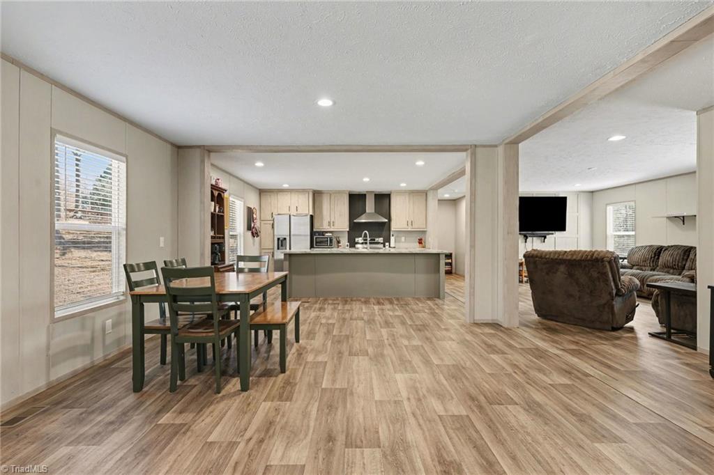 1385 Foxburrow Road Asheboro, NC 27205 - Photo 10 of 28