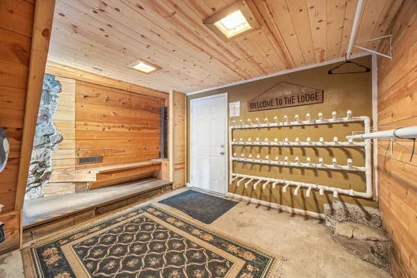 $1,710,500 | 10111 Bunny Hill Road, Soda Springs, CA 95728