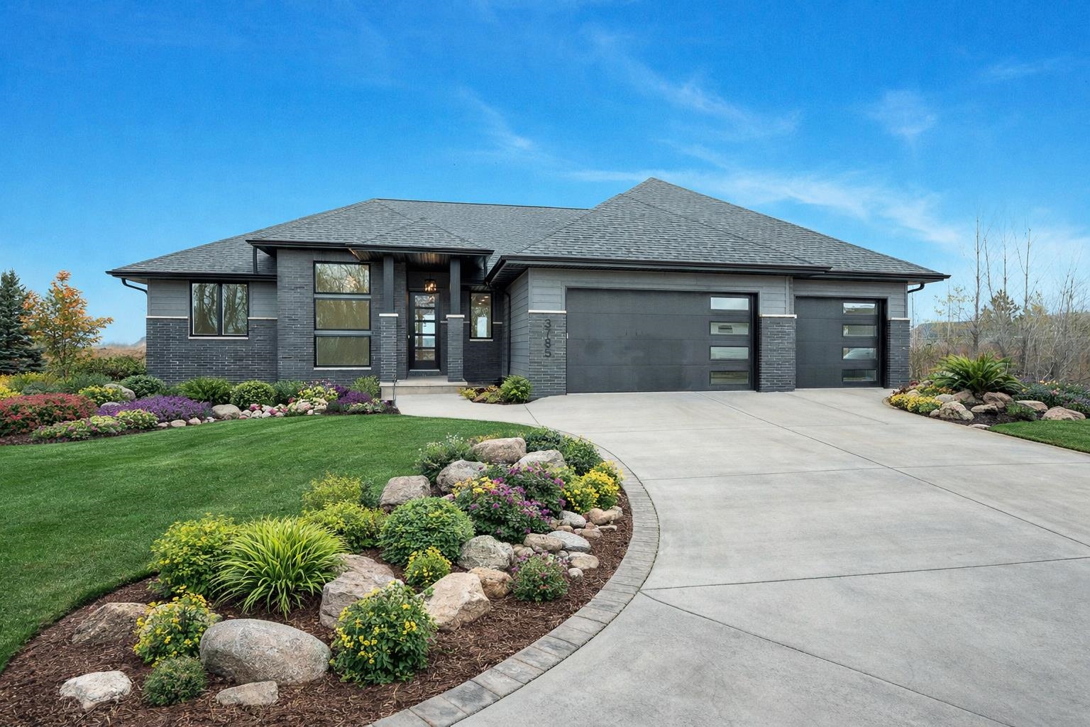 3785 Beachmont Road De Pere, WI 54115 - Photo 1 of 32