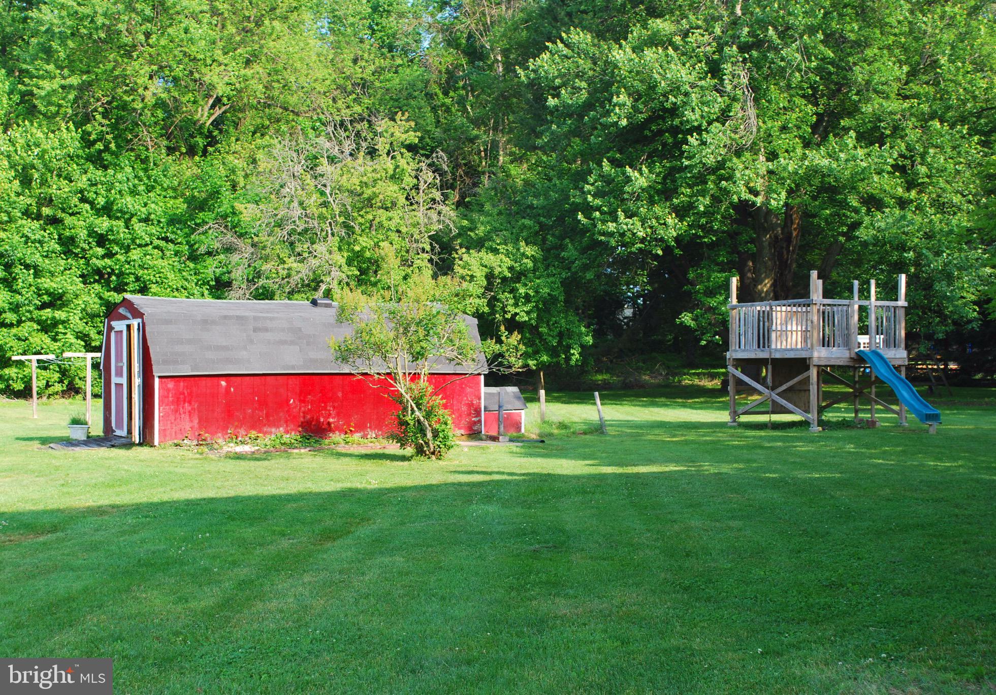 1401 Lawrence Road Lawrence Township, NJ 08648 - Photo 2 of 6 Backyard