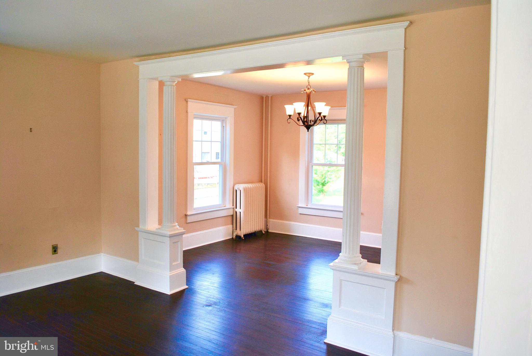 1401 Lawrence Road Lawrence Township, NJ 08648 - Photo 3 of 6 Living Room/ Dining Room
