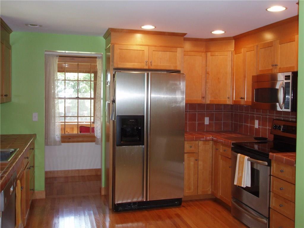 389 S Road Chebeague Island, ME 04017 - Photo 6 of 33 Photo