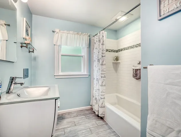 $640,000 | 33 Eustis Street, Saugus, MA 01906