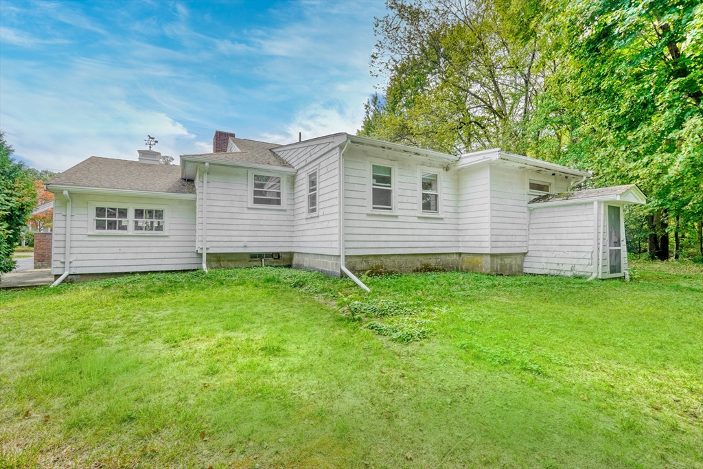 33 Eustis Street Saugus, MA 01906 - Photo 20 of 21