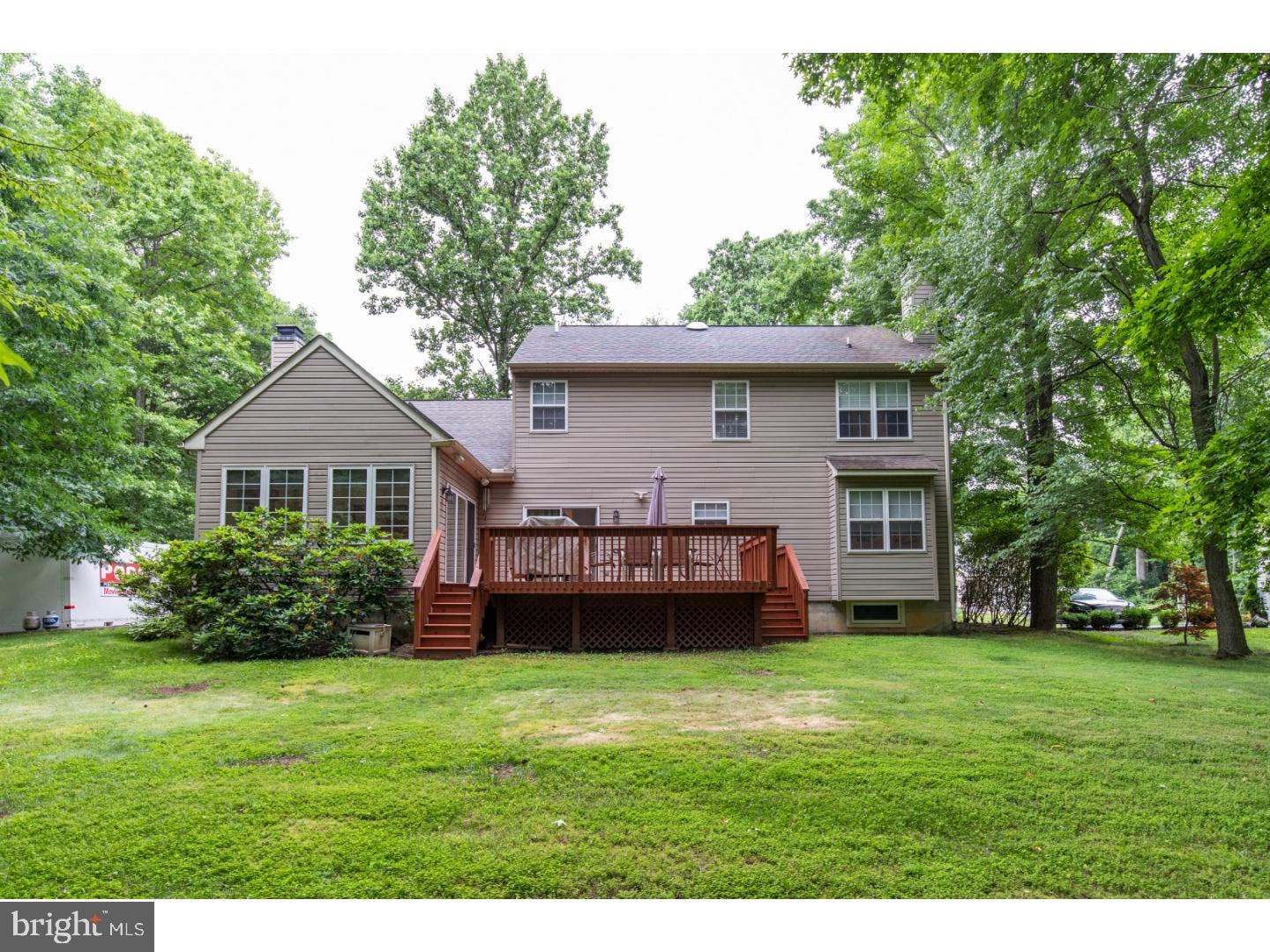 105 Michaels Lane Newark, DE 19713 - Photo 12 of 25 Exterior Back