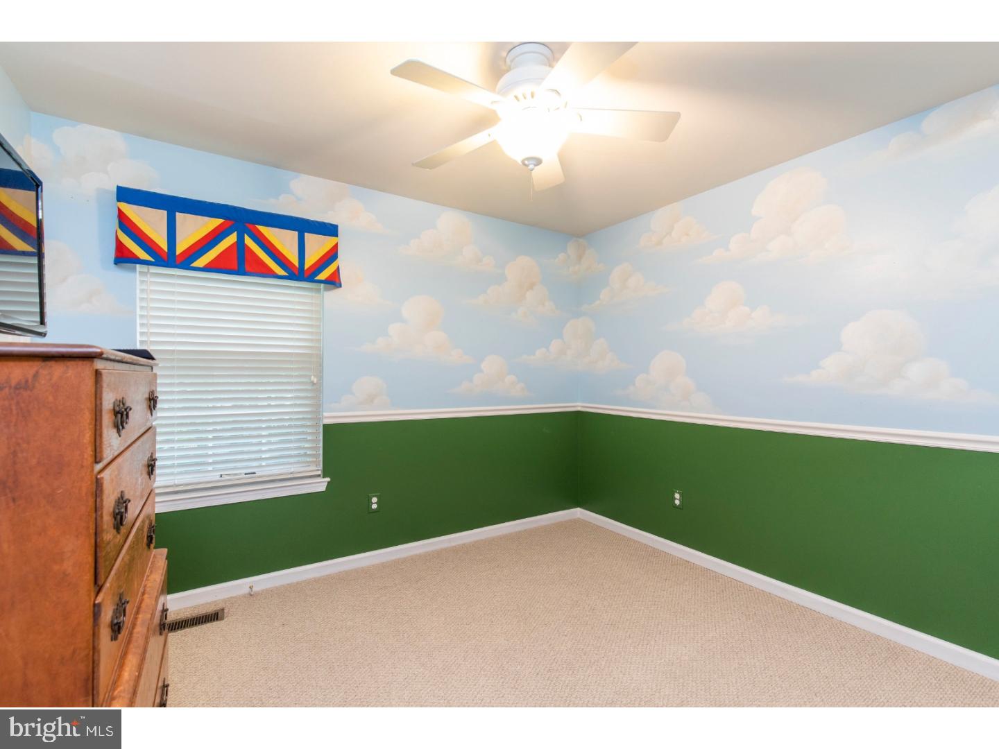 105 Michaels Lane Newark, DE 19713 - Photo 21 of 25 Bedroom 3