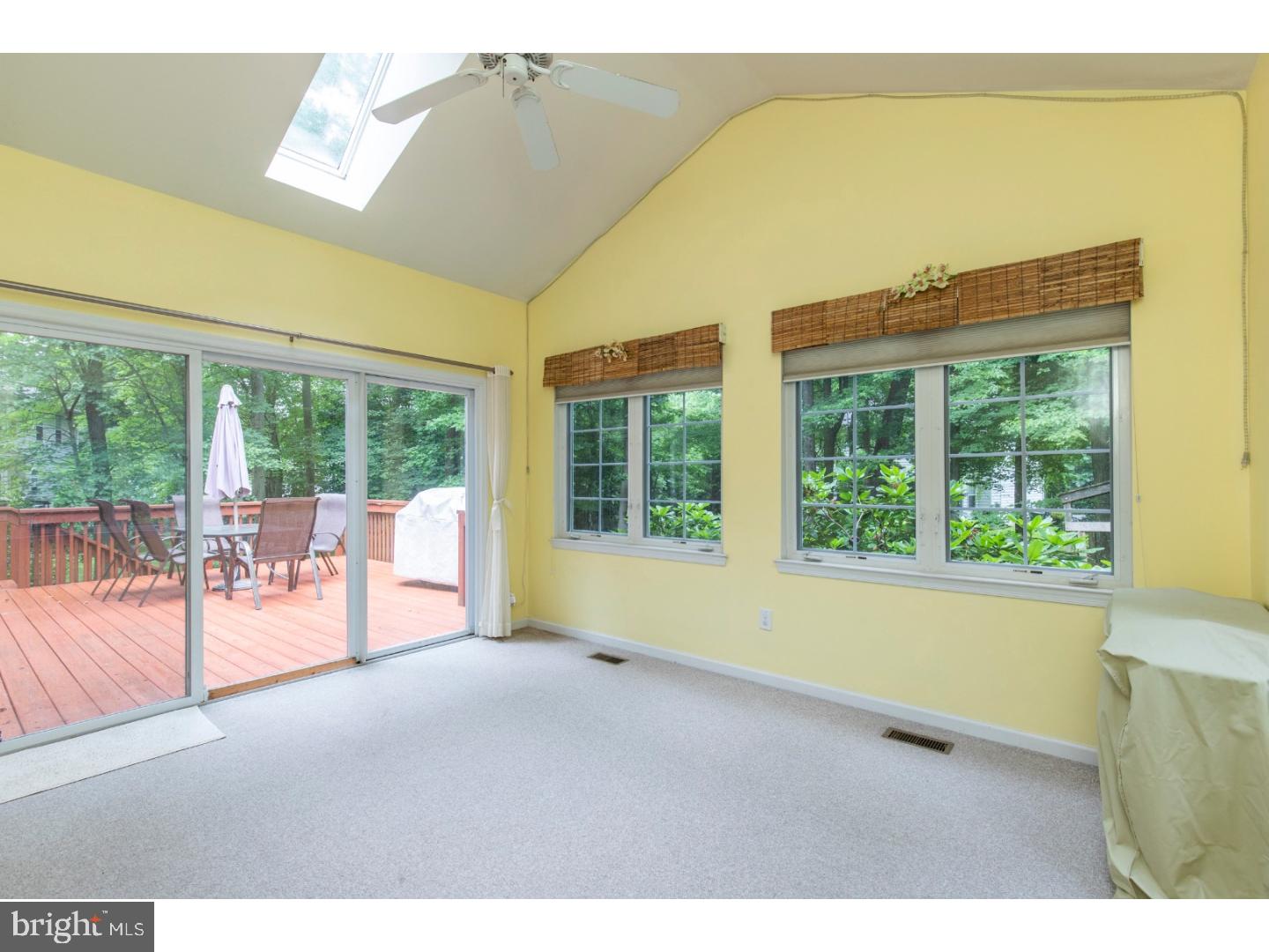 105 Michaels Lane Newark, DE 19713 - Photo 10 of 25 Sun Room