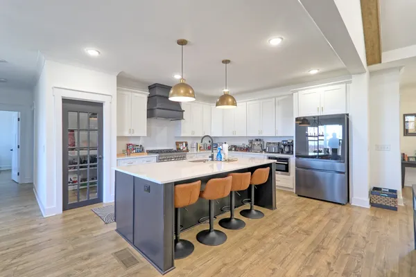 $849,900 | 2114 Alpine Drive, Columbia, TN 38401