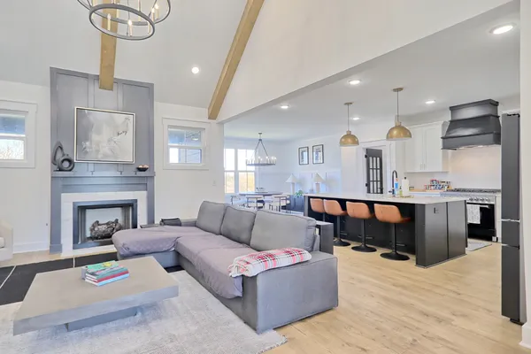 $849,900 | 2114 Alpine Drive, Columbia, TN 38401