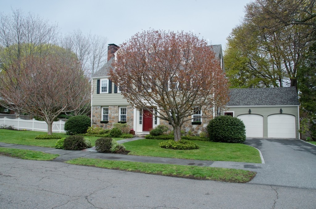 30 Stanwood Road Swampscott, MA 01907 - Photo 1 of 30 Gallery Image 1