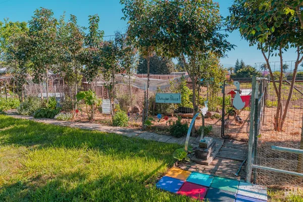 $530,000 | Undisclosed Address, Lindsay, CA 93247