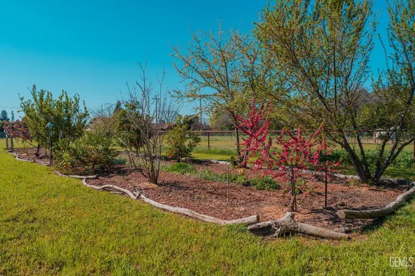 $530,000 | Undisclosed Address, Lindsay, CA 93247