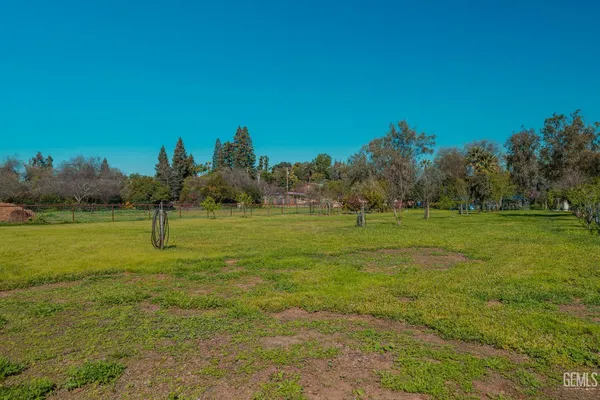 $530,000 | Undisclosed Address, Lindsay, CA 93247