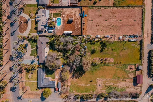 $530,000 | Undisclosed Address, Lindsay, CA 93247