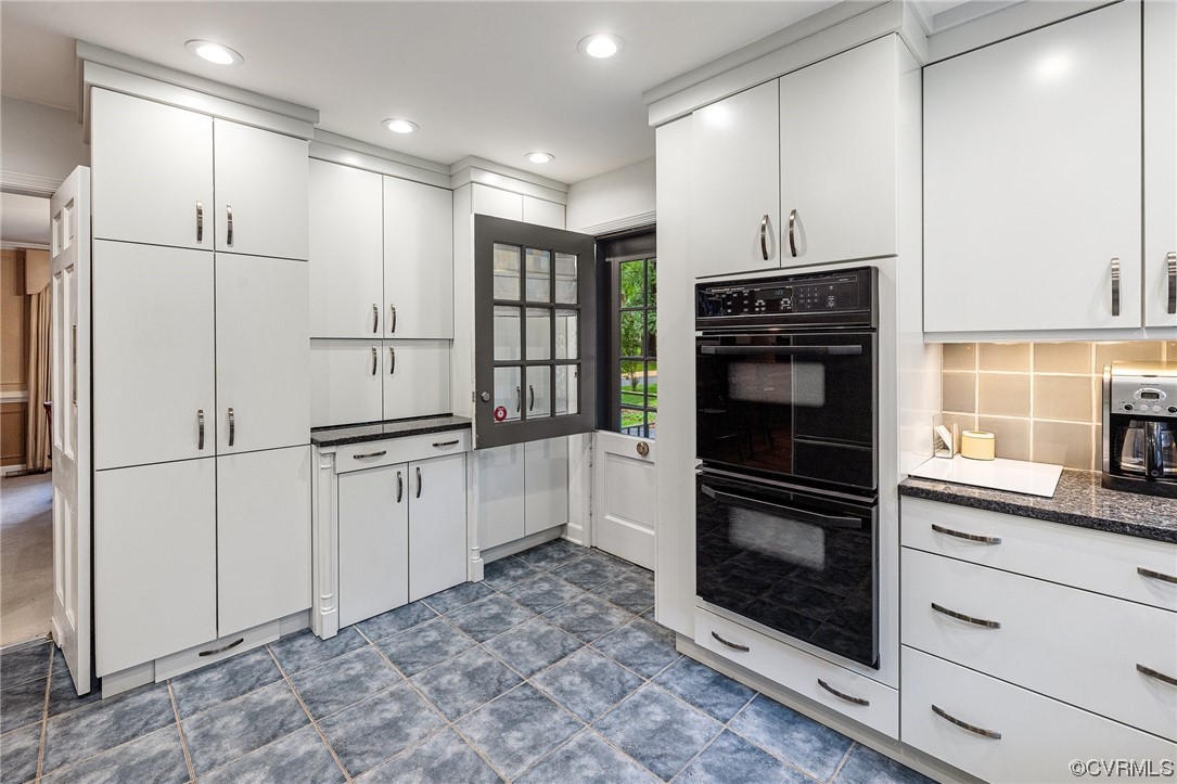 100 Raven Rock Road Henrico, VA 23229 - Photo 11 of 40 Excellent cabinet space in Kitchen.