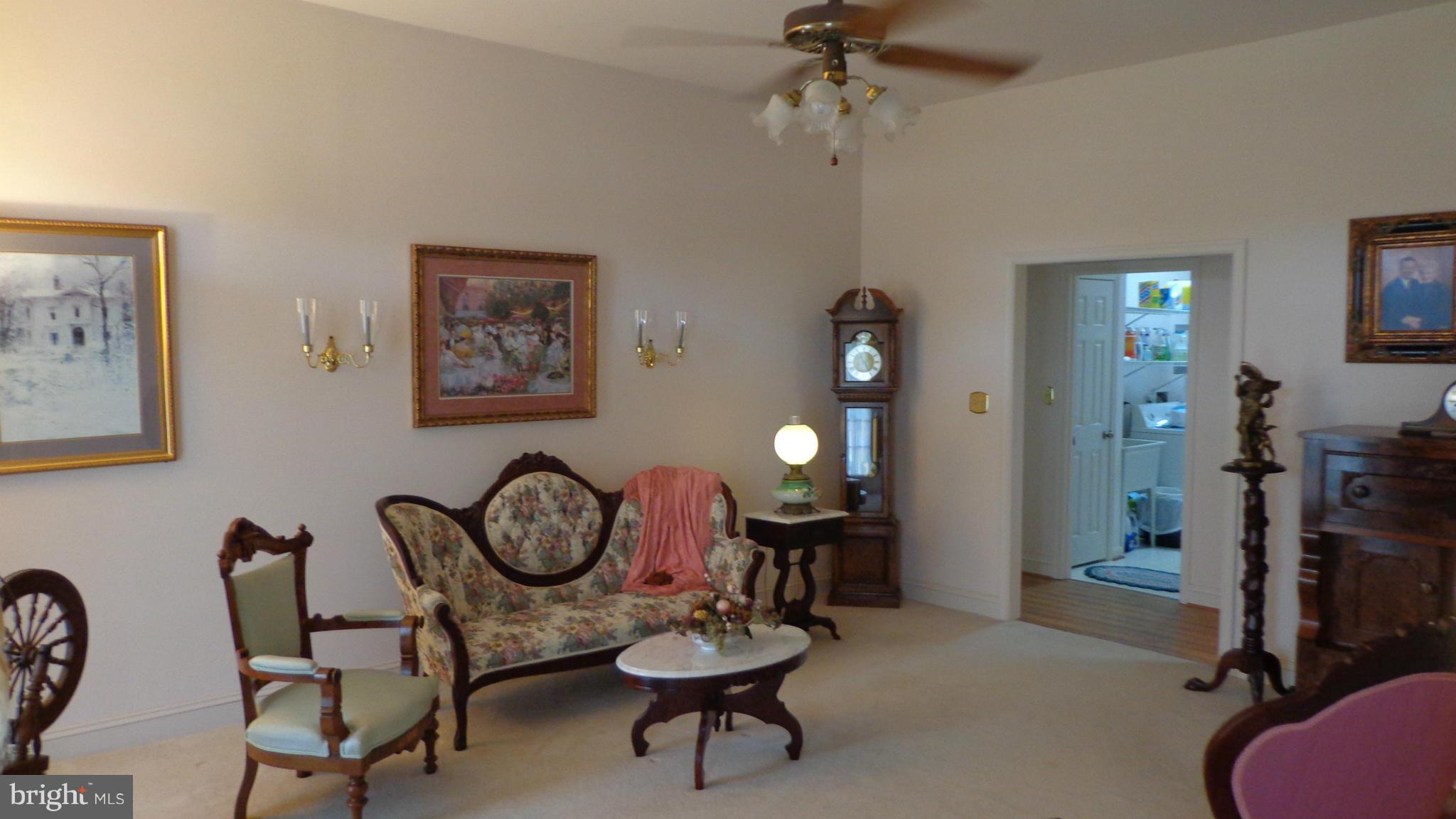 23379 Somerville Road Mitchells, VA 22729 - Photo 9 of 30 Living Room
