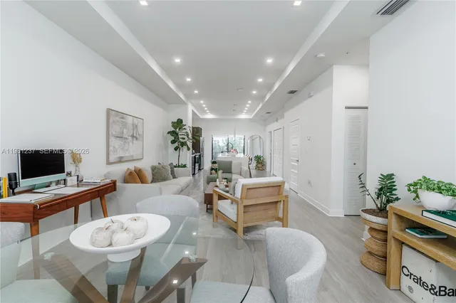 $430,000 | 7831 Northwest 104th Avenue, Unit 32, Doral, FL 33178