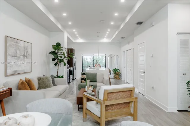 $430,000 | 7831 Northwest 104th Avenue, Unit 32, Doral, FL 33178