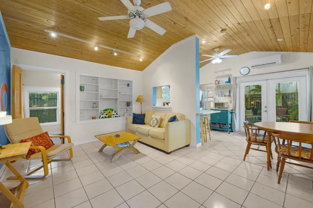 $979,000 | 1925 Fogarty Avenue, Key West, FL 33040