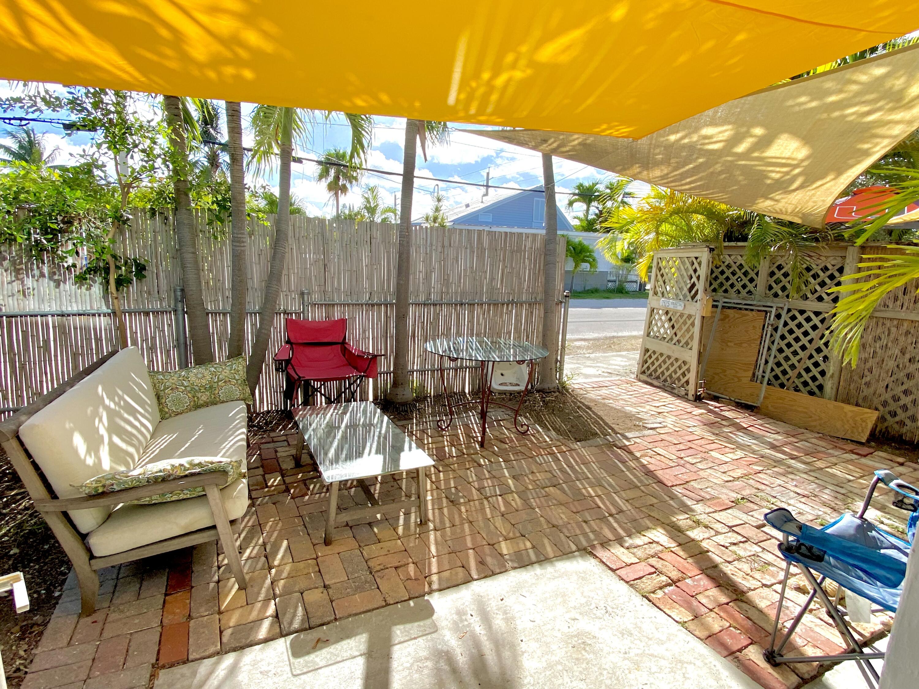 1925 Fogarty Avenue Key West, FL 33040 - Photo 42 of 60 Guest House Patio