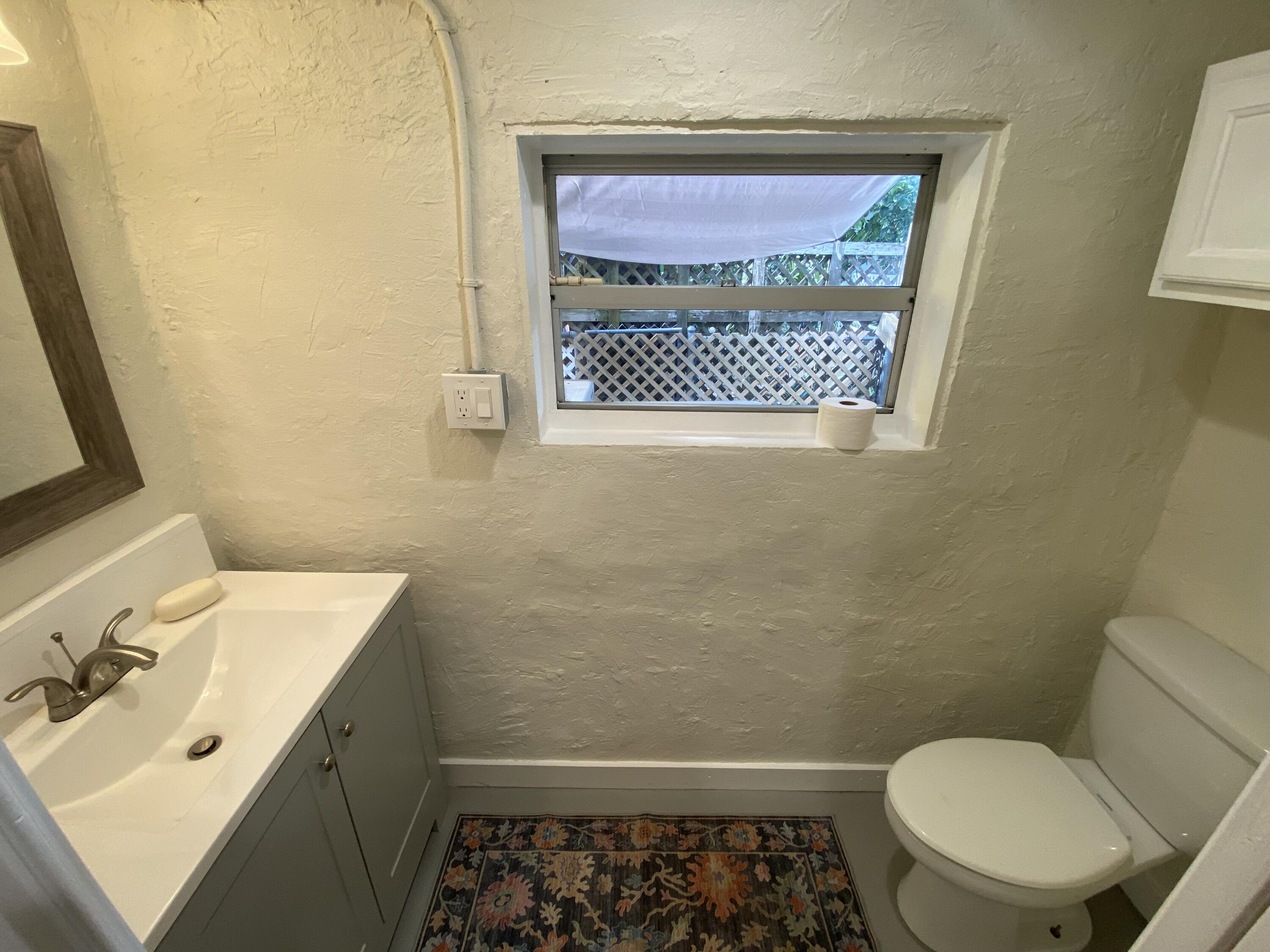 1925 Fogarty Avenue Key West, FL 33040 - Photo 47 of 60 Half Bath