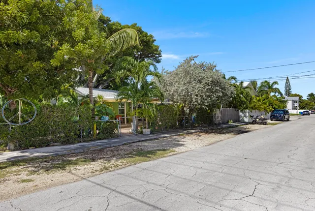 $979,000 | 1925 Fogarty Avenue, Key West, FL 33040
