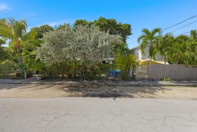 $979,000 | 1925 Fogarty Avenue, Key West, FL 33040