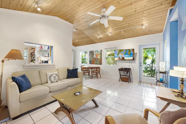 $979,000 | 1925 Fogarty Avenue, Key West, FL 33040
