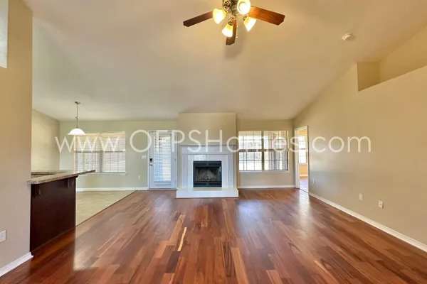 $2,500 | 2837 Shoni Drive, Navarre, FL 32566