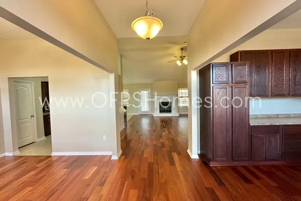 $2,500 | 2837 Shoni Drive, Navarre, FL 32566