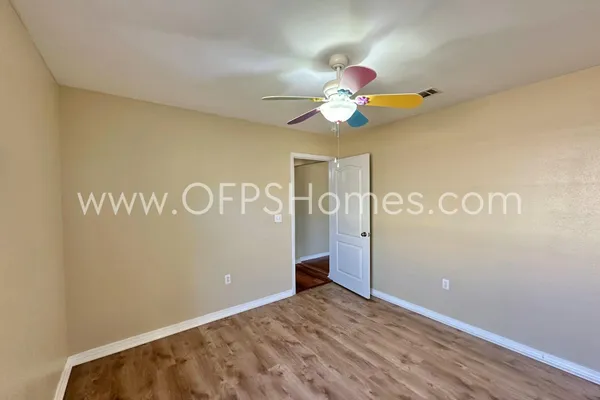 $2,500 | 2837 Shoni Drive, Navarre, FL 32566