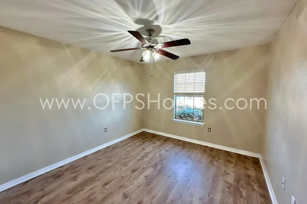 $2,500 | 2837 Shoni Drive, Navarre, FL 32566