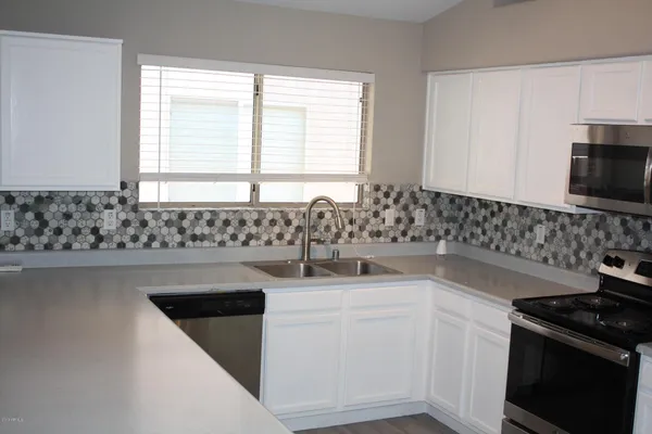 $1,995 | 6123 North 135th Drive, Litchfield Park, AZ 85340