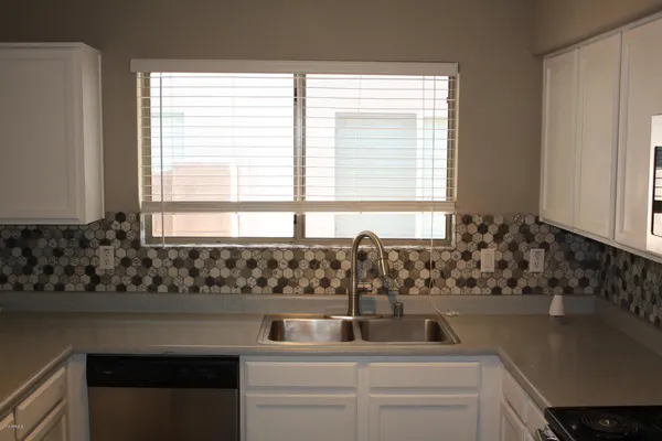 $1,995 | 6123 North 135th Drive, Litchfield Park, AZ 85340