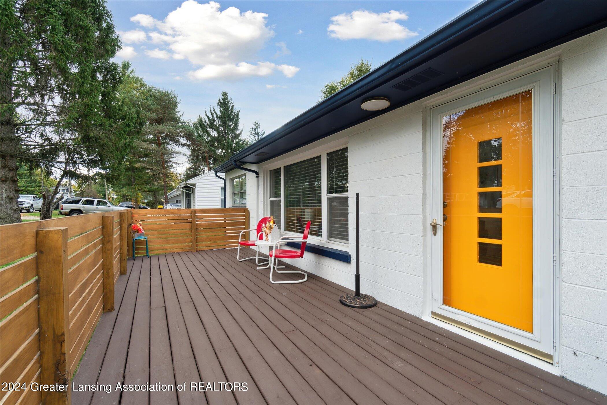 5873 Potter Street Haslett, MI 48840 - Photo 7 of 43 09-5873-Potter-St-Haslett-MI-48840-Windo