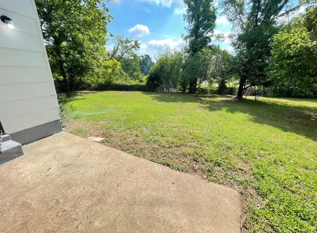 a view of outdoor space with garden view