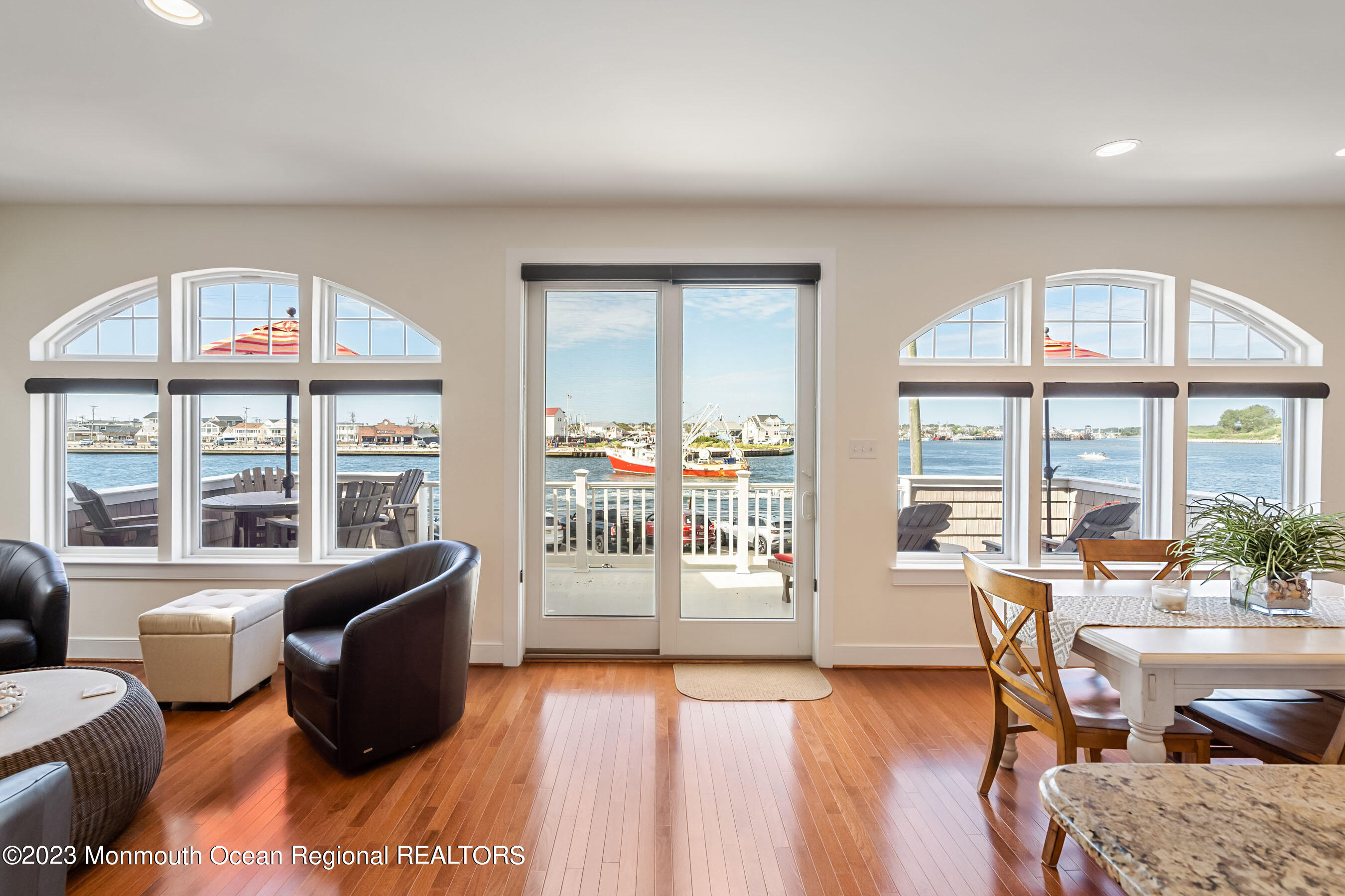 556 Riverside Drive Manasquan, NJ 08736 - Photo 14 of 46 40-Family 1E