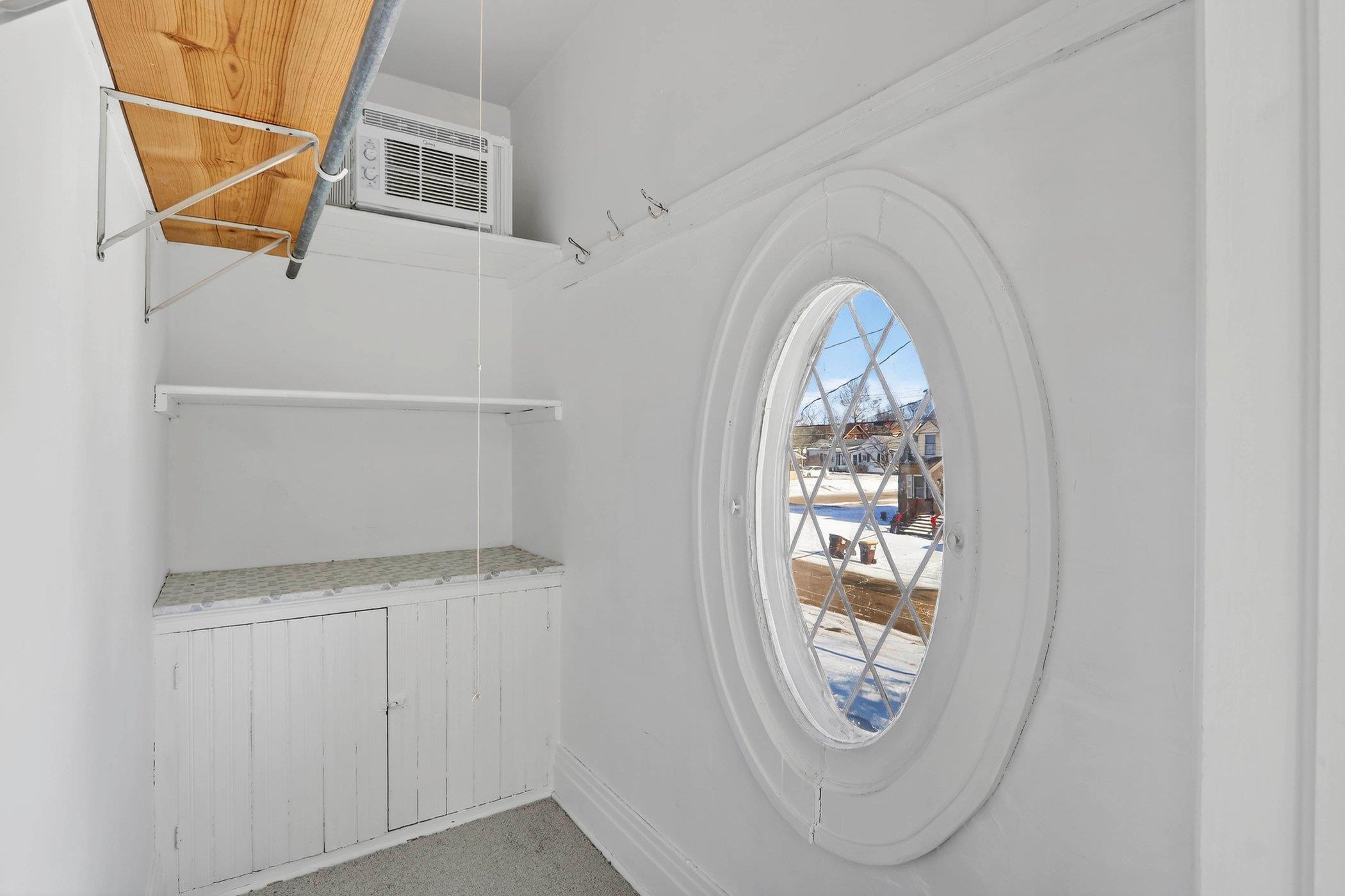 709 Whitney Boulevard Belvidere, IL 61008 - Photo 4 of 46