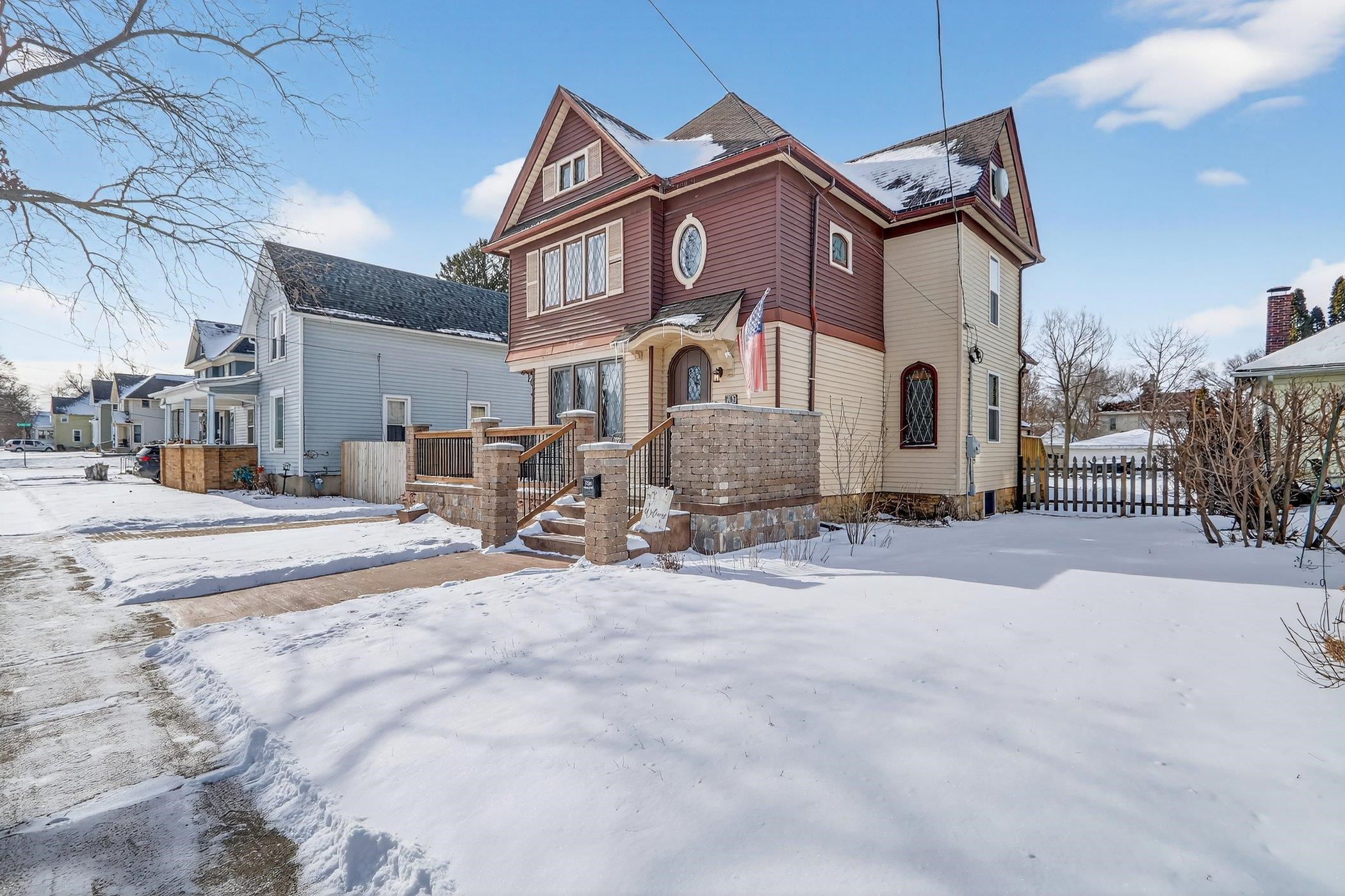 709 Whitney Boulevard Belvidere, IL 61008 - Photo 10 of 46