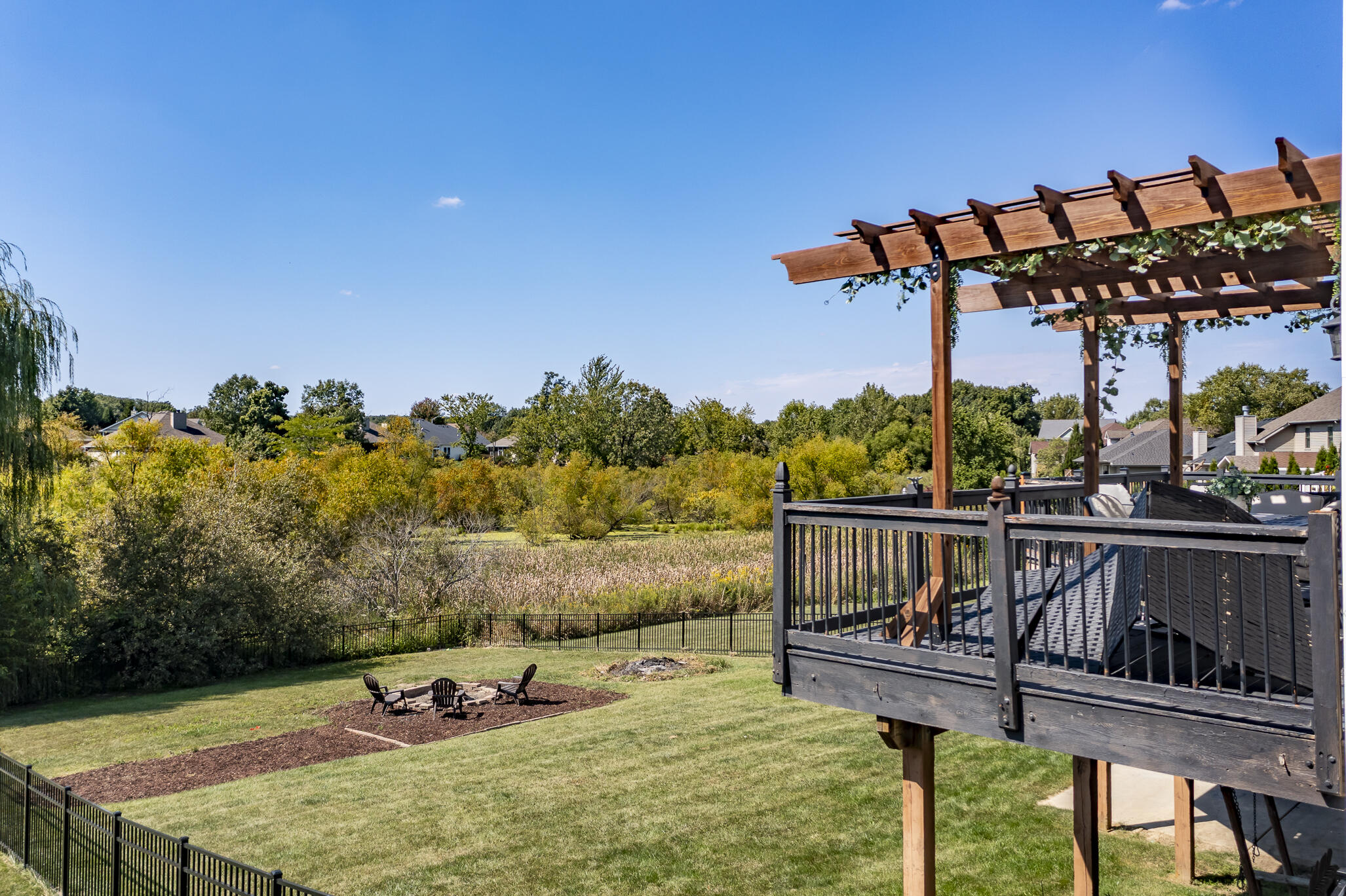 12492 Washington Street Crown Point, IN 46307 - Photo 39 of 43 a view of a chairs and table in patio