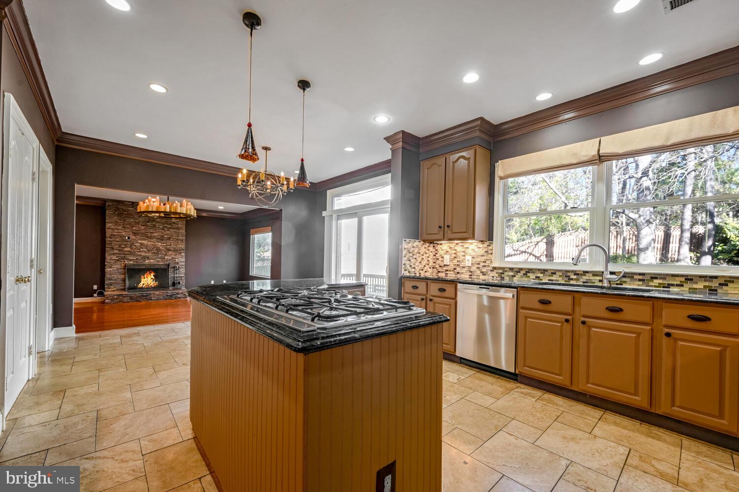 13101 Riviera Terrace Silver Spring, MD 20904 - Photo 7 of 48