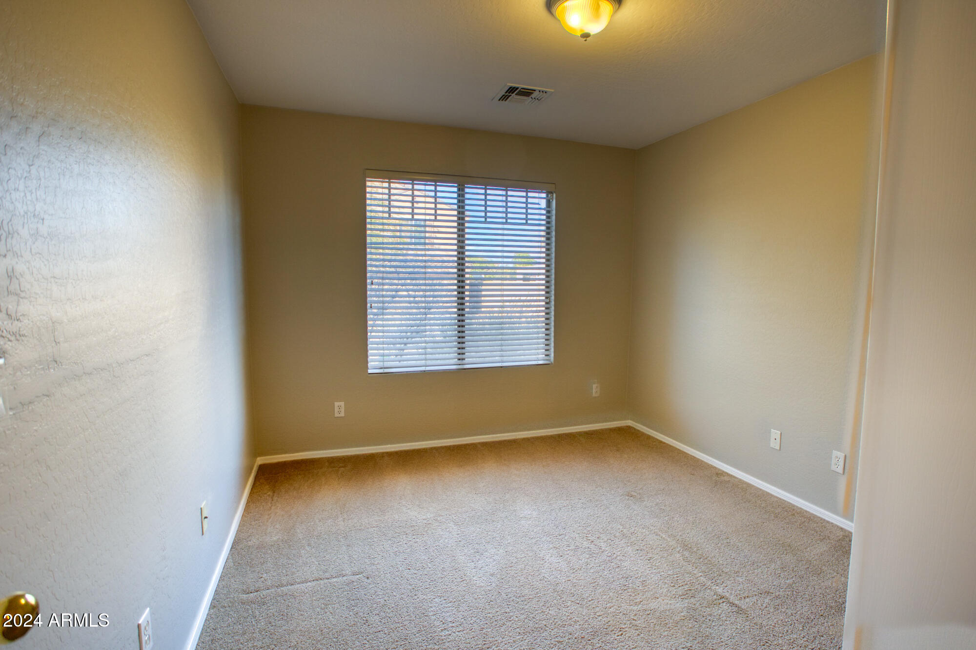 13015 West Lawrence Road Glendale, AZ 85307 - Photo 15 of 32 paxmanphotography-1406