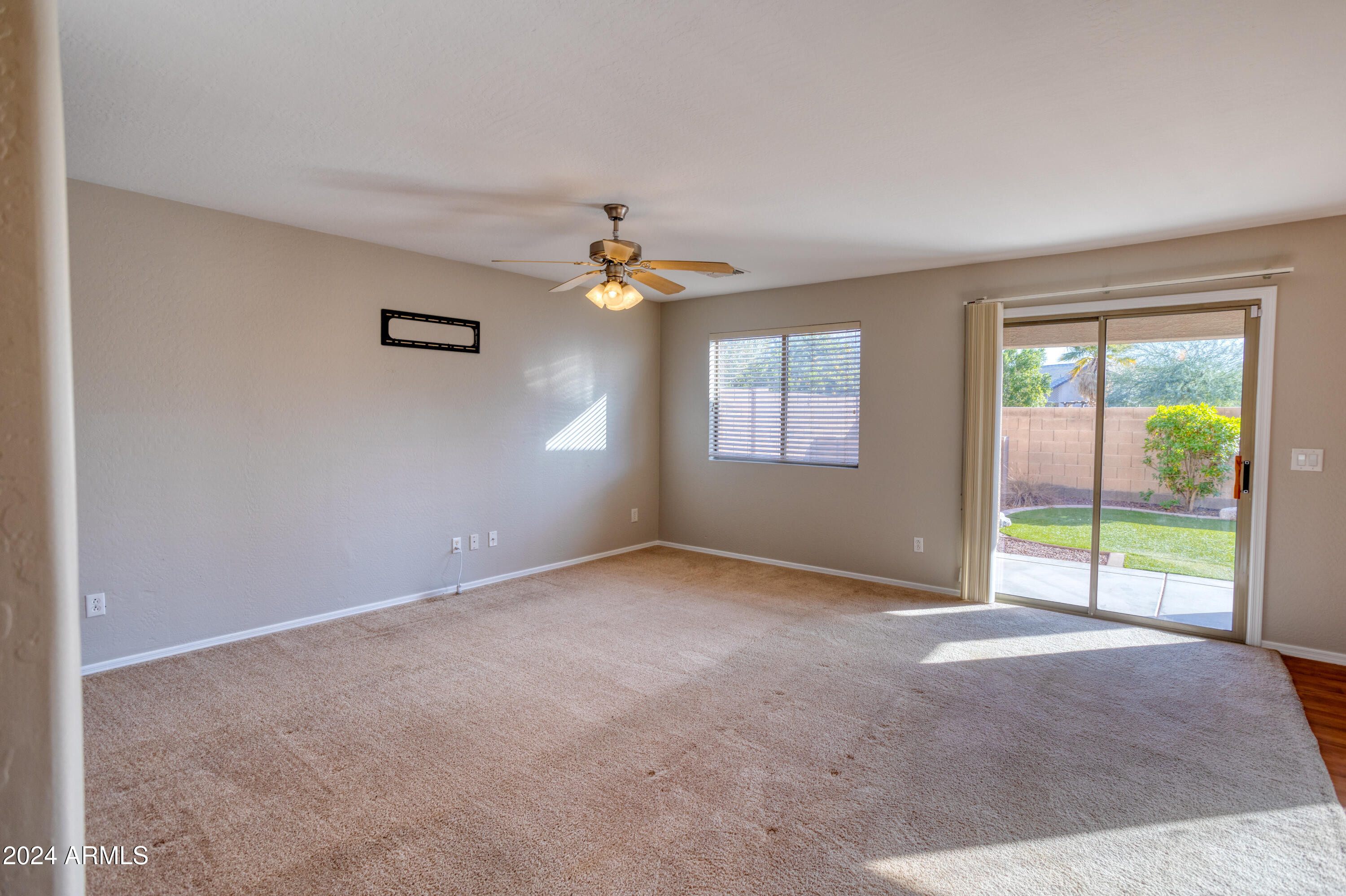 13015 West Lawrence Road Glendale, AZ 85307 - Photo 8 of 32 paxmanphotography-