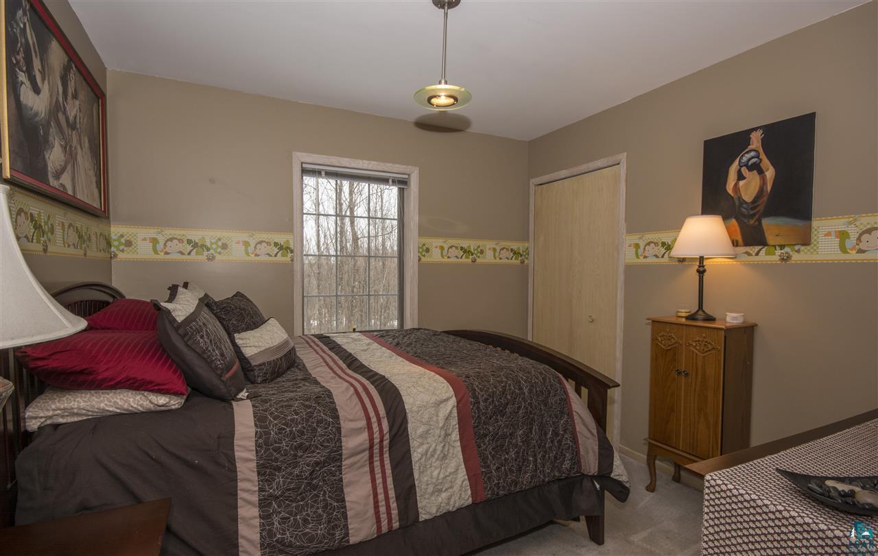 5109 Vermilion Road Duluth, MN 55803 - Photo 8 of 15