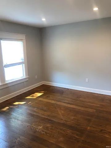 $2,200 | 729 East Hunter Avenue, Unit 4, Bloomington, IN 47401