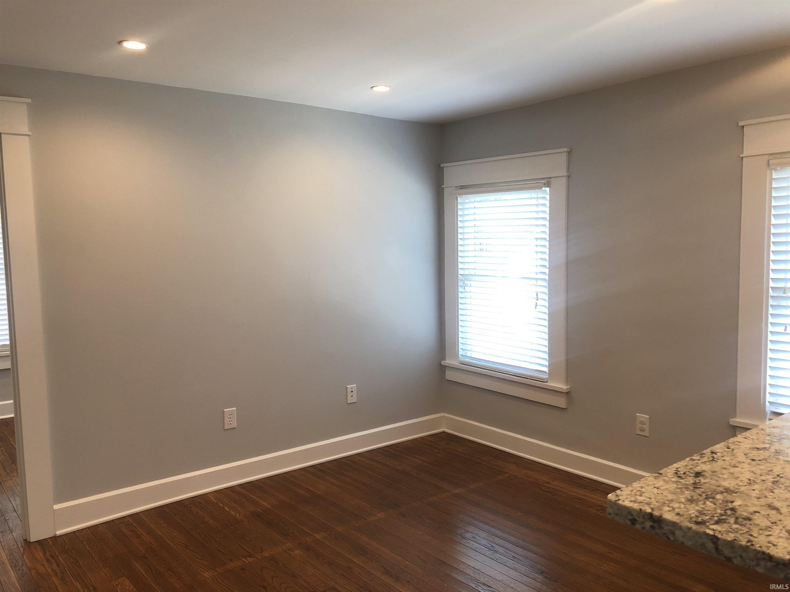 729 East Hunter Avenue, Unit 4 Bloomington, IN 47401 - Photo 8 of 15