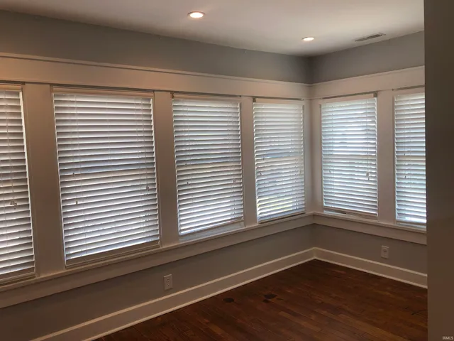 $2,200 | 729 East Hunter Avenue, Unit 4, Bloomington, IN 47401